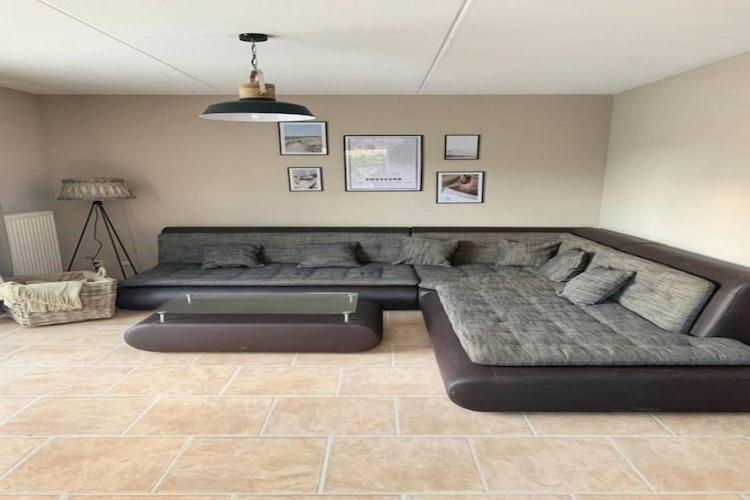Pleasant With Garden Vakantiehuis